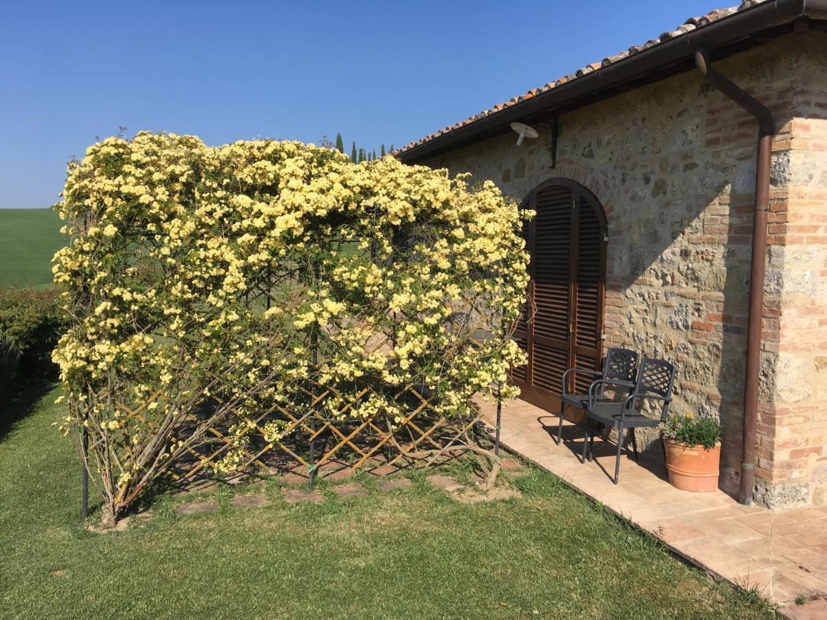 Agriturismo Fattoria Di Corsano 코르사노 외부 사진