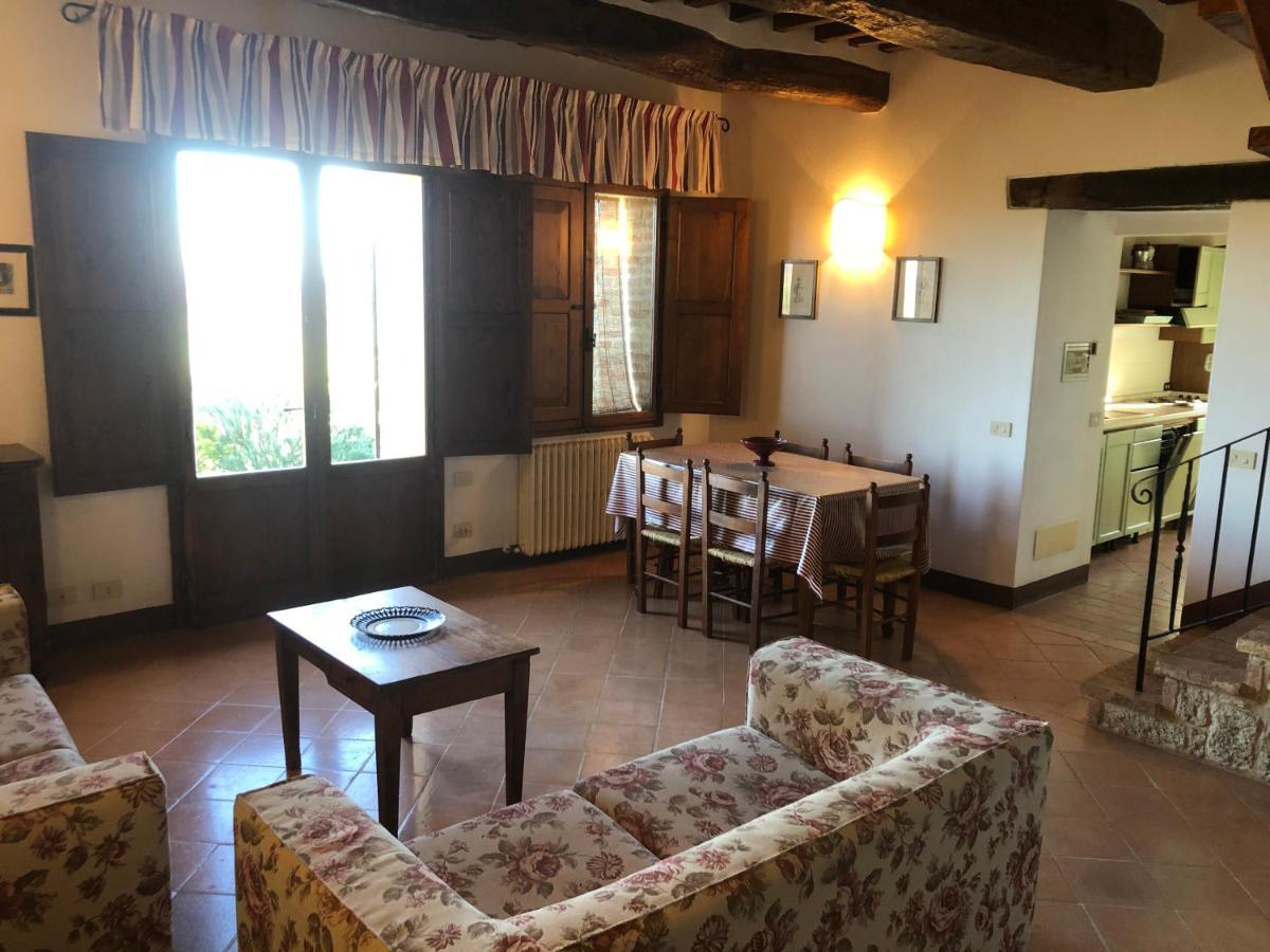 Agriturismo Fattoria Di Corsano 코르사노 외부 사진