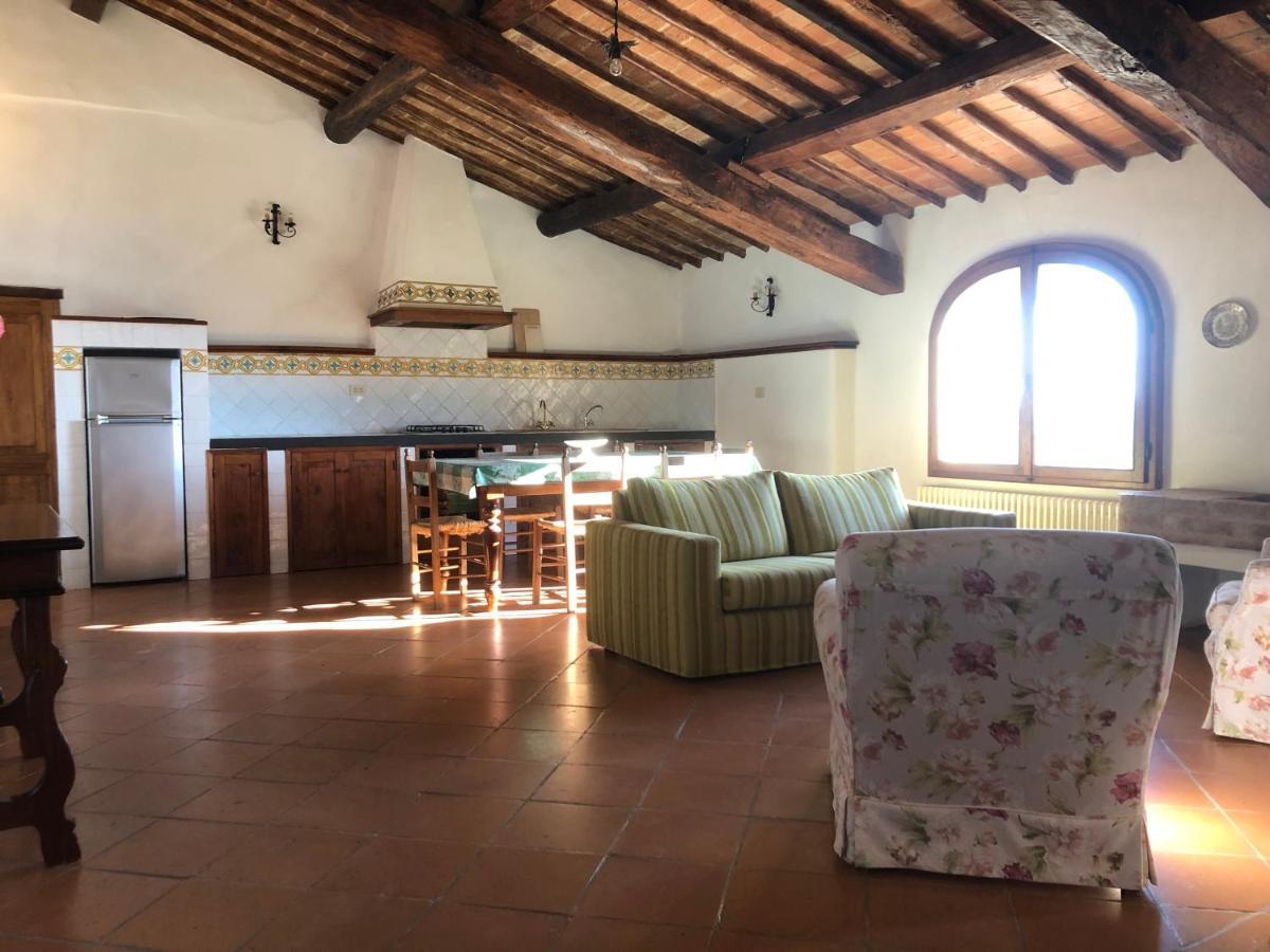 Agriturismo Fattoria Di Corsano 코르사노 외부 사진