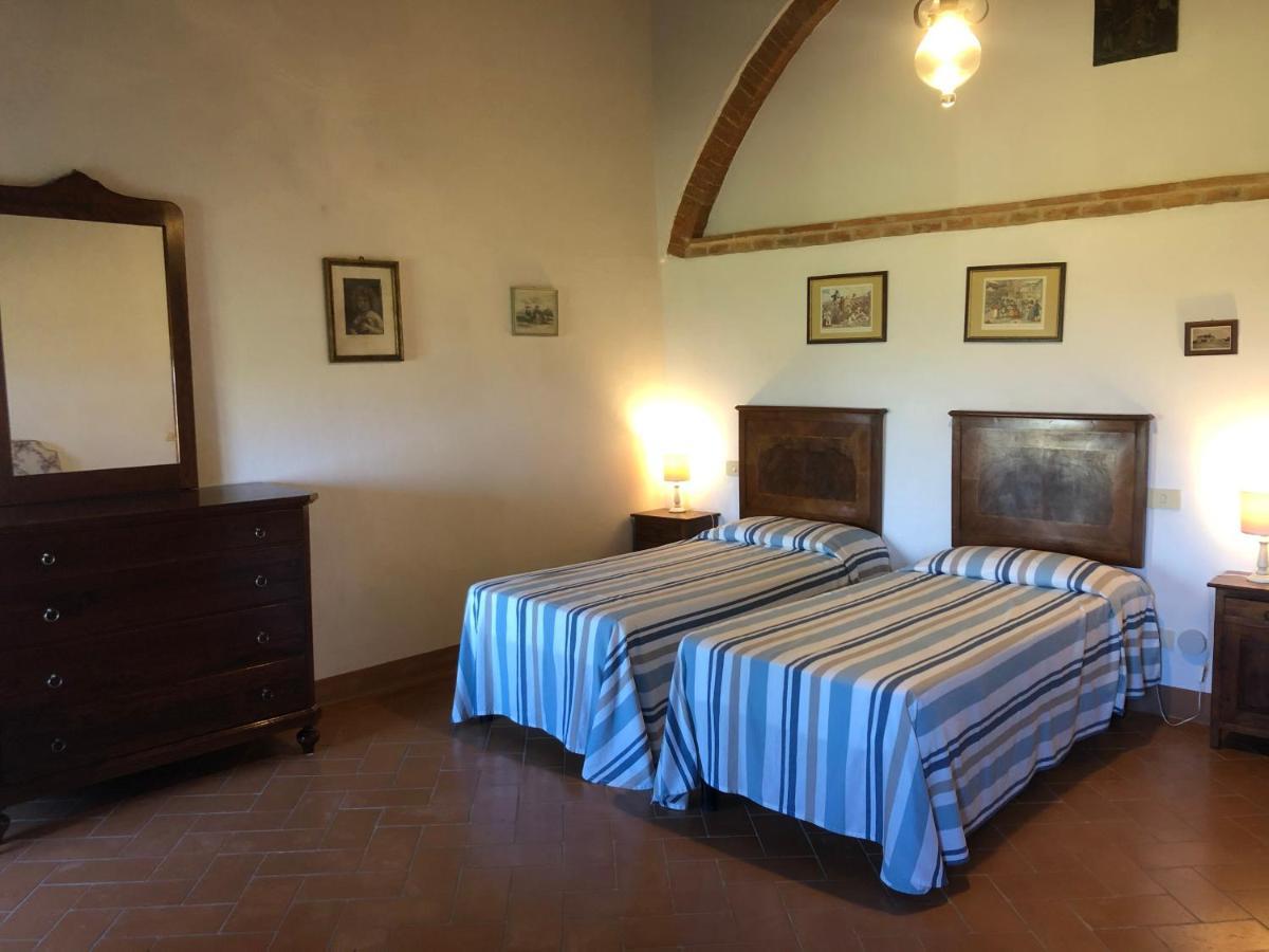 Agriturismo Fattoria Di Corsano 코르사노 외부 사진