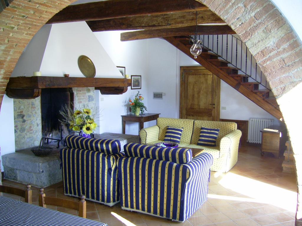 Agriturismo Fattoria Di Corsano 객실 사진