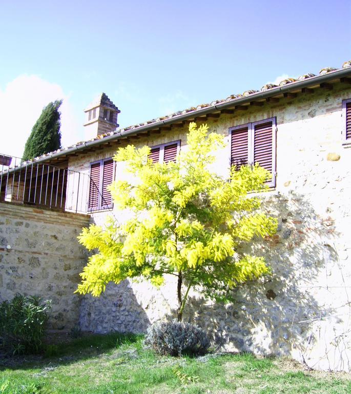 Agriturismo Fattoria Di Corsano 코르사노 외부 사진