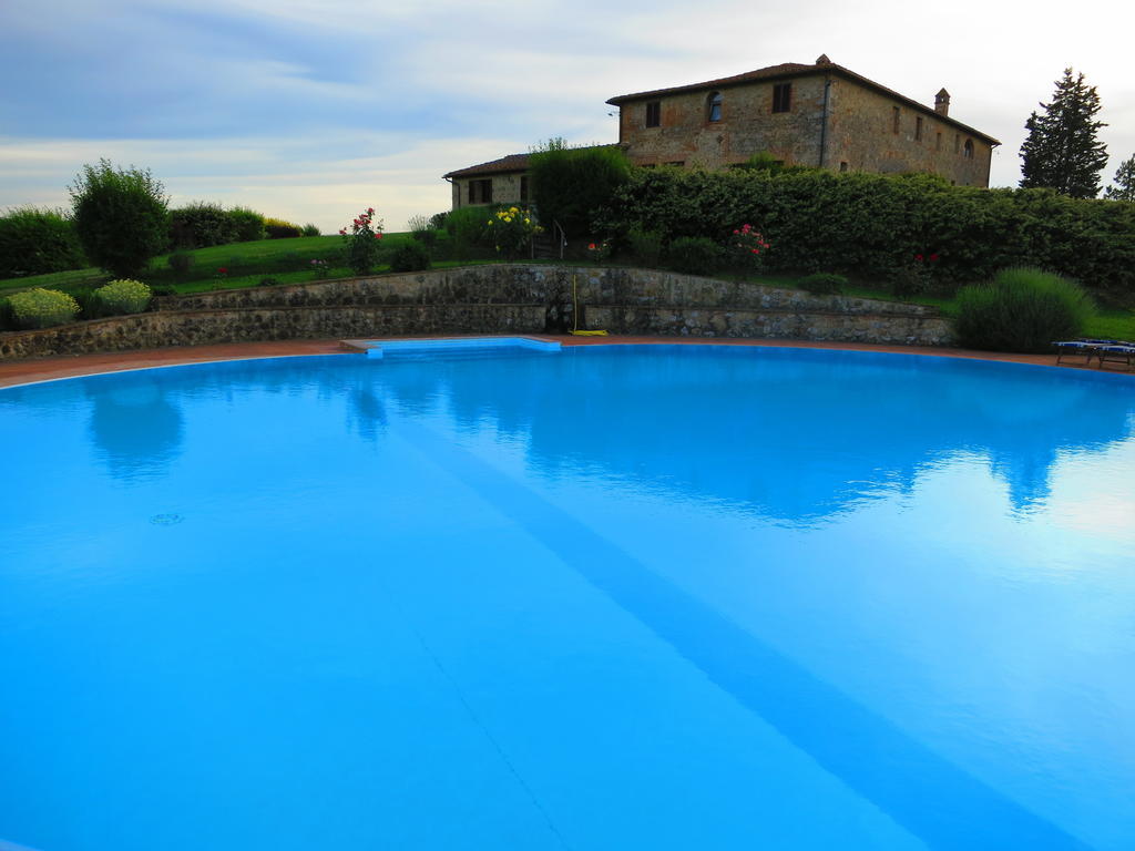 Agriturismo Fattoria Di Corsano 코르사노 외부 사진