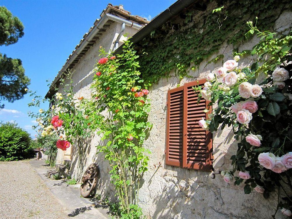Agriturismo Fattoria Di Corsano 코르사노 외부 사진